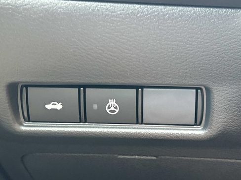 New 2026 Nissan Sentra SV w/ SV Convenience Package FWD image 25