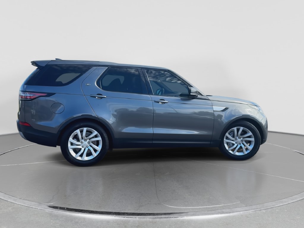 Used 2019 Land Rover Discovery HSE AWD/4WD image 9