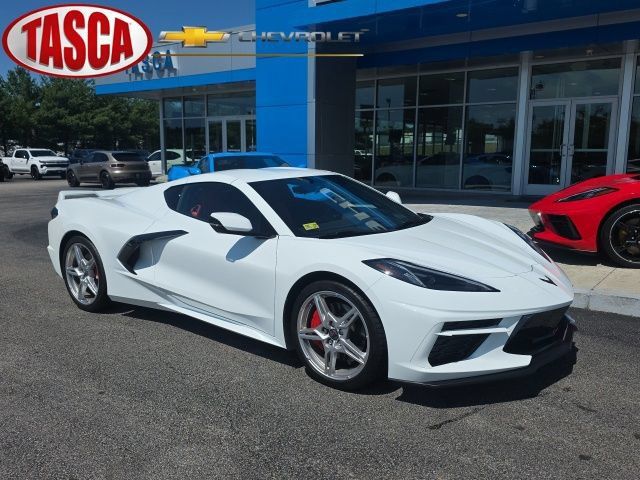 Used 2023 Chevrolet Corvette Stingray Preferred Cpe w/ Z51 Performance Package RWD image 1