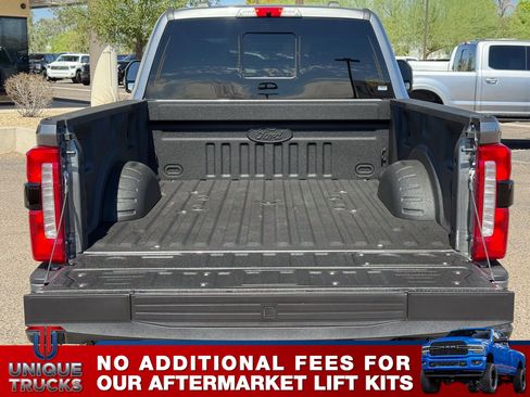 Used 2023 Ford F250 Lariat w/ Lariat Ultimate Package image 7