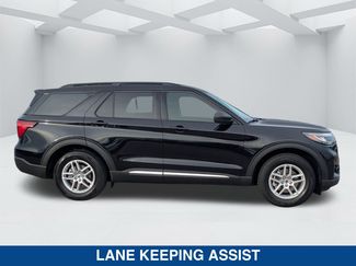 New 2025 Ford Explorer Active w/ Active Comfort Package video 3