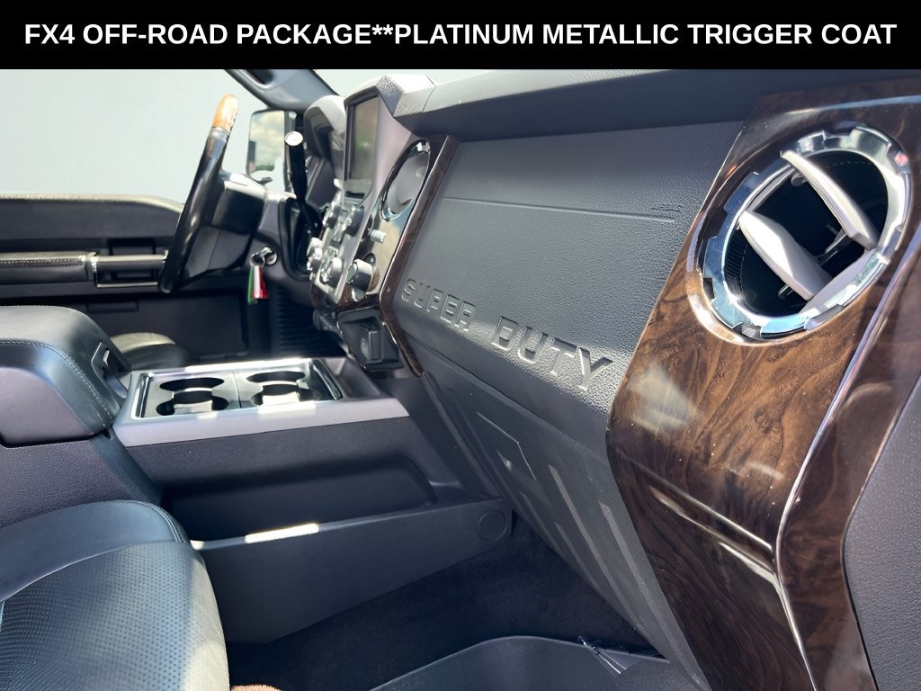 Used 2013 Ford F350 Platinum w/ FX4 Off Road Pkg AWD/4WD image 40