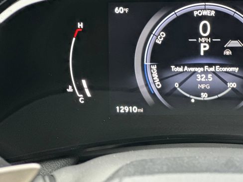 Certified 2025 Lexus NX 300h AWD w/ Luxury Package image 19