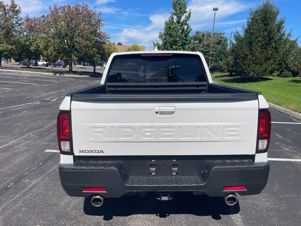 Used 2025 Honda Ridgeline RTL image 7