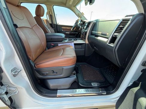 Used 2014 RAM 2500 Longhorn w/ Convenience Group image 23