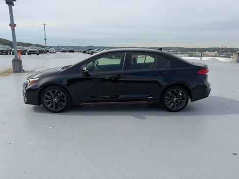 Certified 2023 Toyota Corolla SE image 10