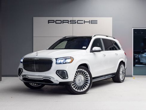 Used 2026 Mercedes-Benz Maybach GLS 600 4MATIC image 1