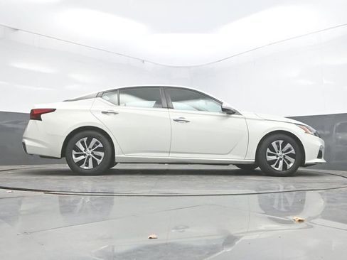 Used 2021 Nissan Altima 2.5 S image 39