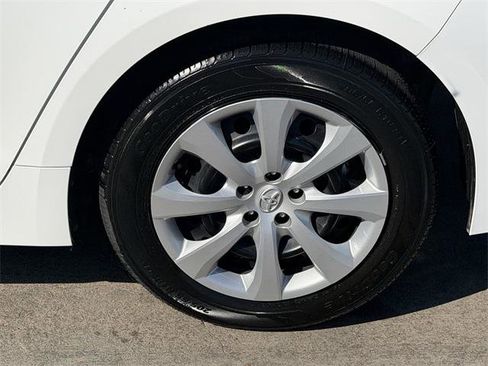 Certified 2024 Toyota Corolla LE image 8