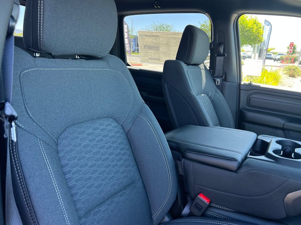 New 2026 RAM 1500 Express RWD image 15