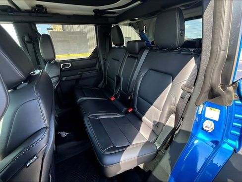 New 2025 Ford Bronco Badlands AWD/4WD image 10