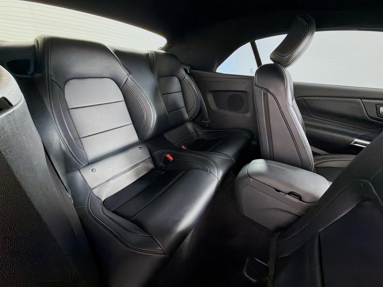 Used 2025 Ford Mustang Premium RWD image 39