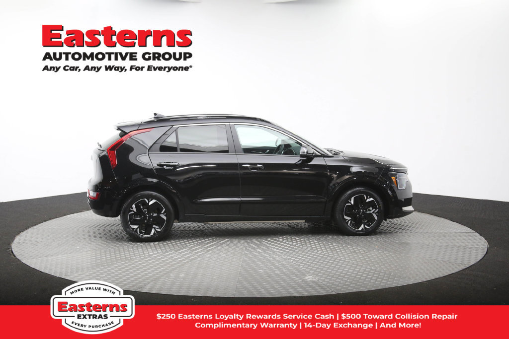 Used 2023 Kia Niro Wave w/ Wave Preserve Package FWD image 49