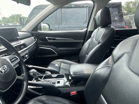 Used 2021 Kia Telluride S FWD image 32