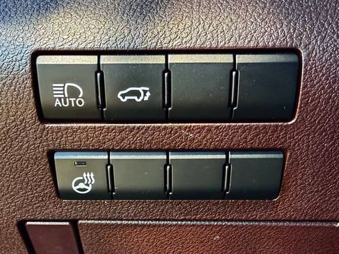 Used 2017 Lexus RX 350 AWD w/ Premium Package image 18