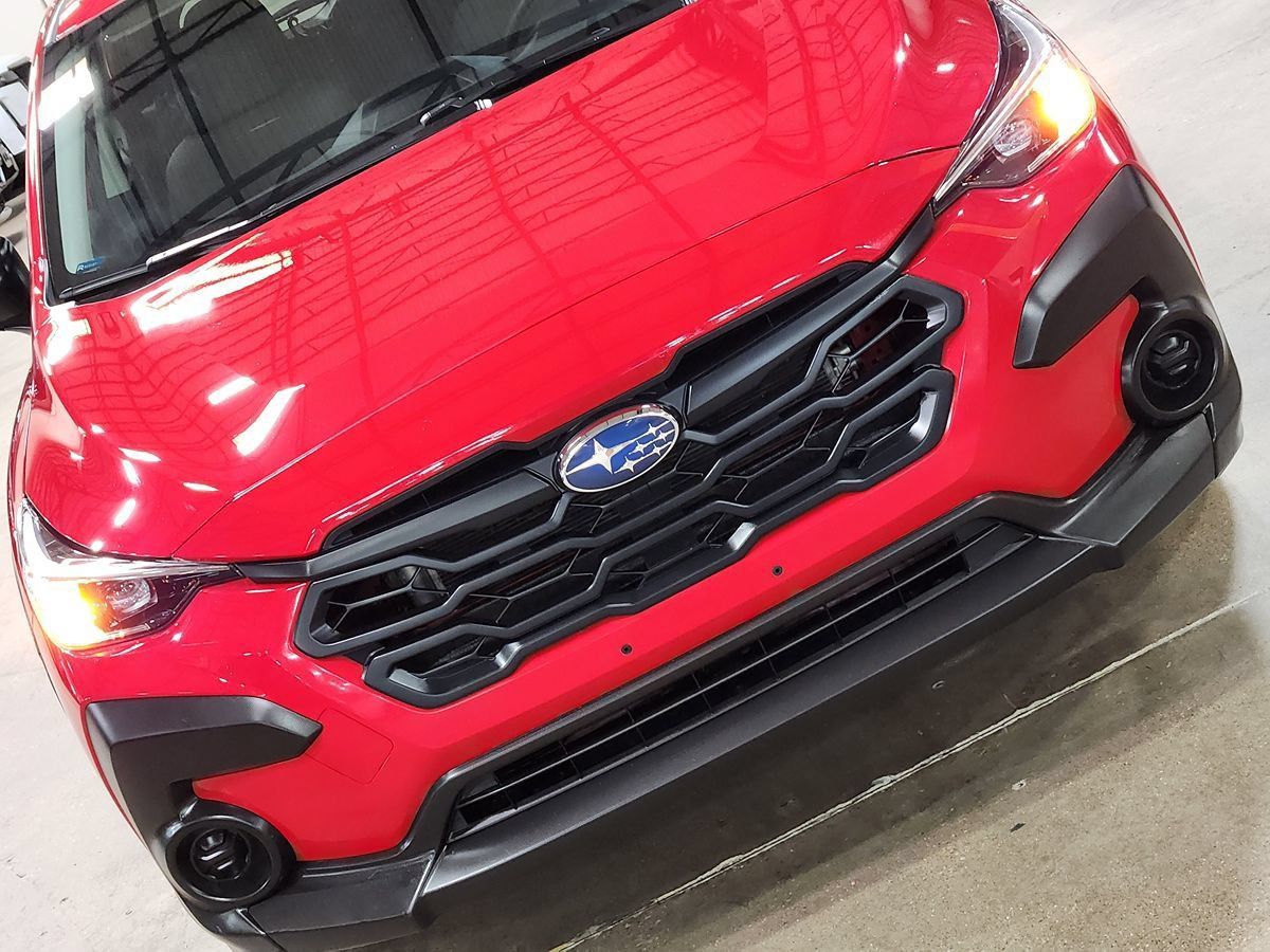 Used 2024 Subaru Crosstrek 2.0i AWD/4WD image 19