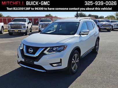Used 2017 Nissan Rogue SL
