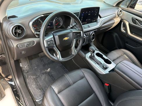 Used 2024 Chevrolet Blazer LT AWD/4WD image 4