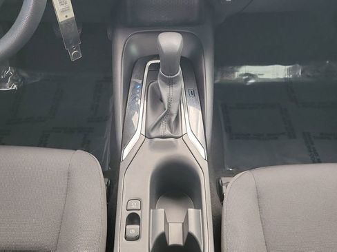 Certified 2025 Toyota Corolla LE FWD image 15