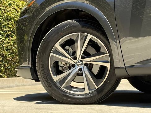 Certified 2024 Lexus RX 350 FWD w/ Technology Package image 10