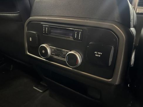 Used 2020 Ford Expedition Max XLT w/ Equipment Group 202A AWD/4WD image 21