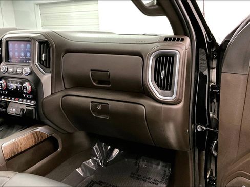 Used 2021 GMC Sierra 3500 Denali w/ Denali Ultimate Package AWD/4WD image 19