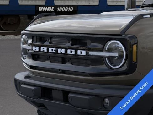 New 2026 Ford Bronco Outer Banks AWD/4WD image 22