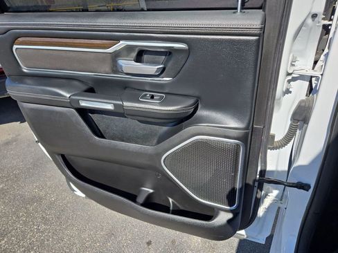 Certified 2022 RAM 1500 Laramie image 17