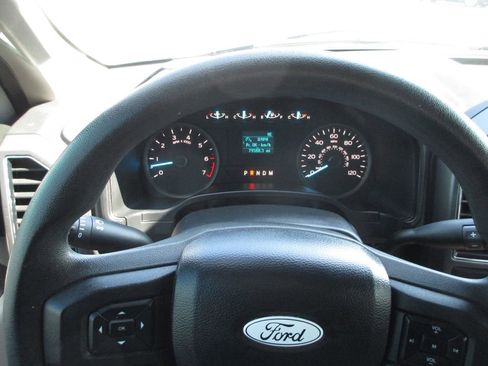 Used 2020 Ford F150 XLT image 25