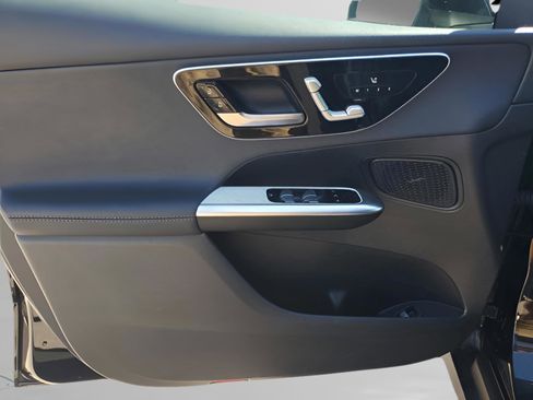 Certified 2025 Mercedes-Benz GLC 300 300 image 50