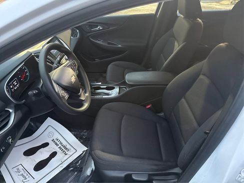 Used 2020 Chevrolet Malibu LS w/ LPO, Convenience Package 1 image 11