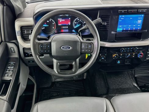 Used 2024 Ford F250 XL w/ FX4 Off-Road Package AWD/4WD image 15