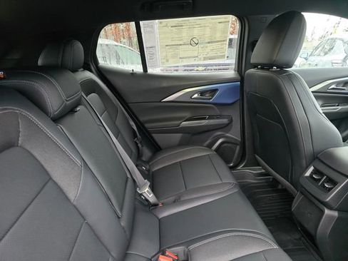 New 2026 Chevrolet Equinox EV LT image 12