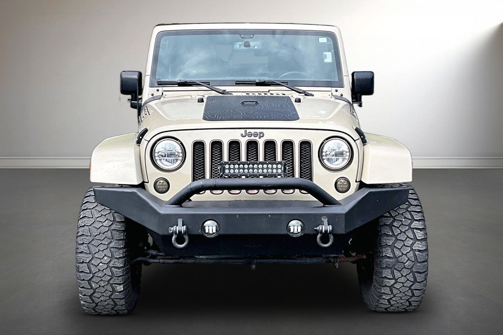 Used 2018 Jeep Wrangler Unlimited Sahara w/ Connectivity Group AWD/4WD image 2