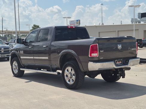 Used 2018 RAM 2500 Laramie AWD/4WD image 4