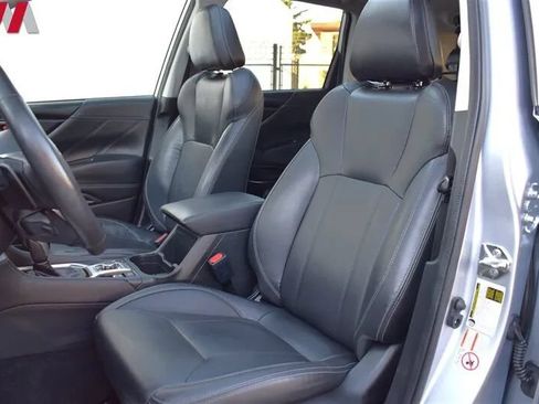 Used 2019 Subaru Forester Touring w/ Popular Package #3 AWD/4WD image 11
