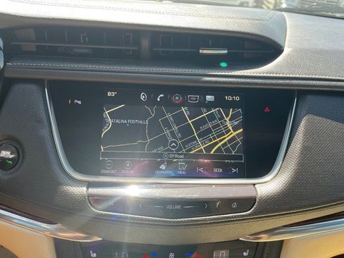 Used 2017 Cadillac XT5 Luxury w/ Driver Awareness Package FWD image 15