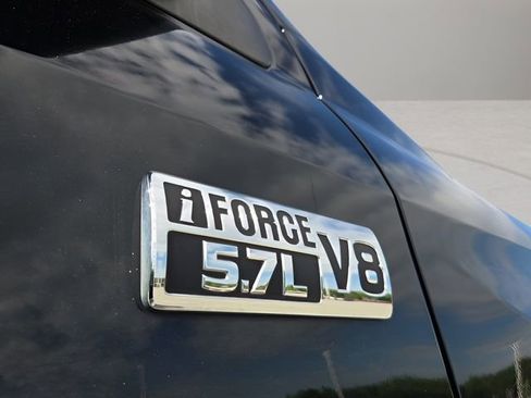 Used 2021 Toyota Tundra SR5 image 18