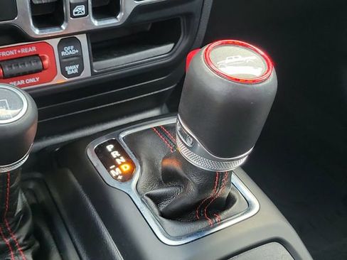 Used 2022 Jeep Gladiator Rubicon w/ Trailer Tow Package image 35