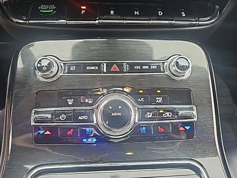 Used 2022 Lincoln Nautilus Reserve w/ Monochromatic Package image 64