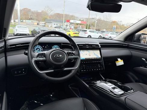 Used 2024 Hyundai Tucson Limited image 25