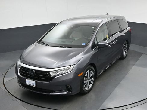 Used 2024 Honda Odyssey Touring image 79