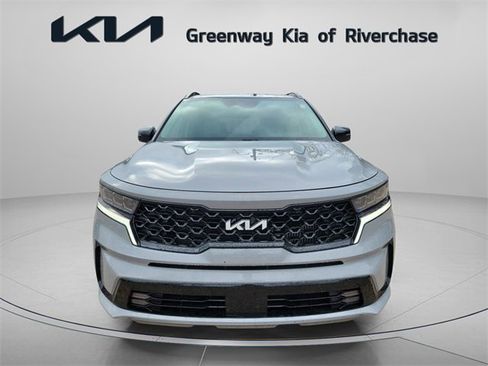 Used 2023 Kia Sorento SX image 2