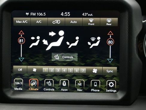 Used 2023 Jeep Wrangler Altitude image 36