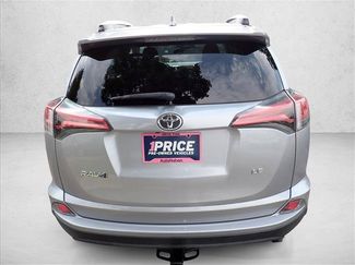 Used 2016 Toyota RAV4 LE FWD video 3