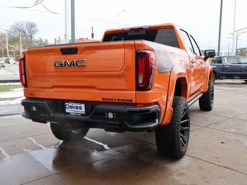 New 2025 GMC Sierra 1500 AT4 w/ AT4 Premium Package AWD/4WD image 7