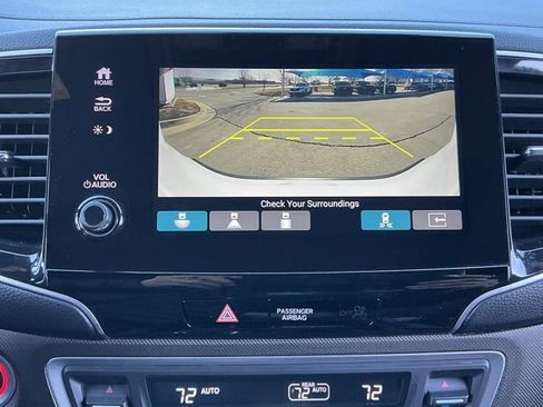 Used 2024 Honda Passport TrailSport image 13