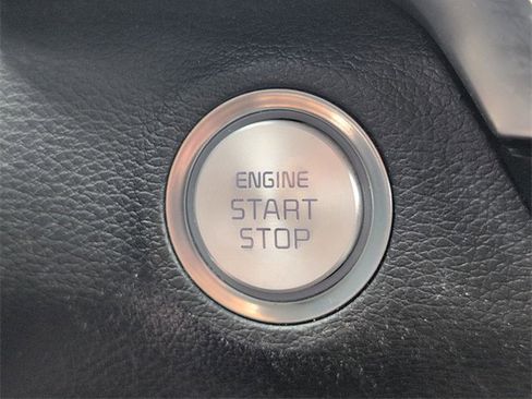 Used 2020 Kia Telluride SX w/ SX Prestige Package image 23