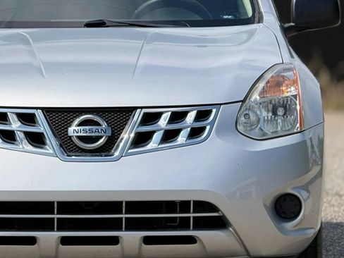 Used 2013 Nissan Rogue S AWD/4WD image 12