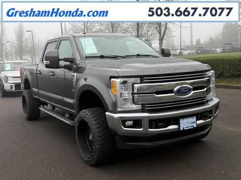 Used 2017 Ford F250 Lariat w/ Lariat Value Package image 1